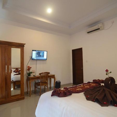 Kusuma Guesthouse Canggu  Ngoại thất bức ảnh